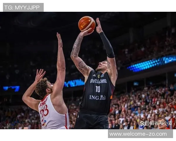 布克表现平平23投8中仅得22分6篮板5助攻1抢断球队效率受影响